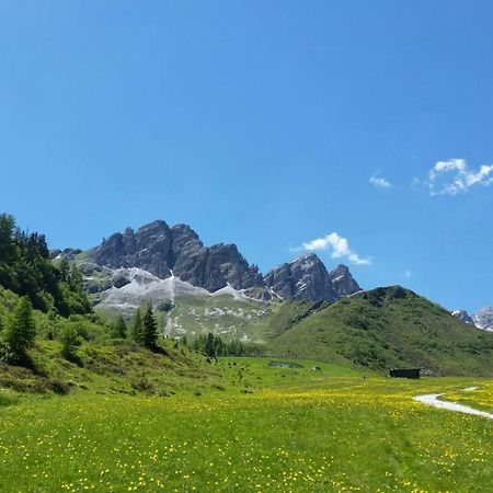 Edelweisshuette Ladurns Hotell Fleres Exteriör bild